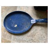 BLUE ENAMELWARE OVAL SERVING TRAY, SPECKLED