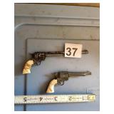 PAIR OF DIE-CAST METAL MINIATURE REVOLVERS W/