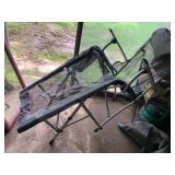 FOLDING LOUNGE CHAIR, MESH FABRIC, METAL FRAME.