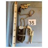 TRUENO MADE IN SPAIN MINIATURE REVOLVER KEYCHAIN,
