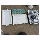 KITCHEN SERVING WARE, METAL BROILER PAN W/ RACK,