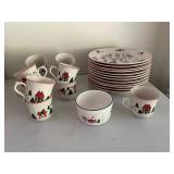 THE JOY OF CHRISTMAS CUPS AND PLATE