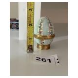 HALCYON DAYS BILSTON AND BATTERSEA ENAMELS EGG