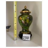 CLOISONNE GINGER JAR, LIDDED, FLORAL MOTIF, BRASS
