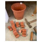 ASSORTED GARDEN TOOLS, MASONRY TOOLS, PLASTIC