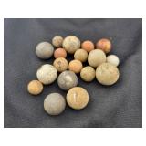 918) ASSORTED STONE MARBLES