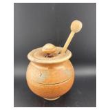 CERAMIC HAND CRAFTED HONEY POT