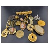 COLLECTION OF COSTUME JEWELRY, ETC.