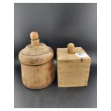 2 WOODEN BUTTER MOLDS: PATTERN ON ONE IS A