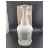 PAMPERED CHEF FOOD CHOPPER IN ORIGINAL BOX