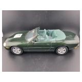 MAISTO 1/18 SCALE 1966 JAGUAR XK8 CONVERTIBLE TOY