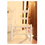 WHITE ROCKER