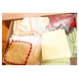 COOKWARE & LINENS
