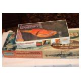 (2) PLASTIC MODEL KITS