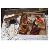 VARIETY OF MINATURE FURNITURE