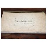REGENT SHEFFIELD CARVING SET IN BOX