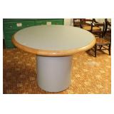 ROUND PEDESTAL TABLE