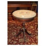 ROUND ACCENT TABLE, HOOK RUG COVER