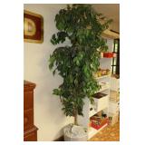 ARTIFICIAL TREE