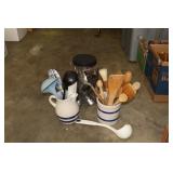 FLATWARE & KITCHEN UTENSILS