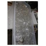 TOTE OF CLEAR STEMWARE