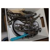 TRAY OF MEDICAL TOOLS
