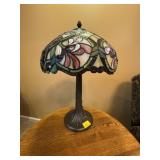 23 INCH TIFFANY STYLE TABLE LAMP