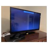 VIZIO 32" FLATSCREEN TV WITH PHILLIPS DVD