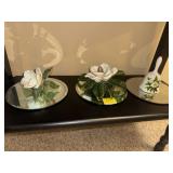 3 MIRRORED DISPLAYS WITH 2 MAGNOLIA  FIGURES AND 1