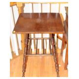 OAK SQUARE TABLE 29x22x22