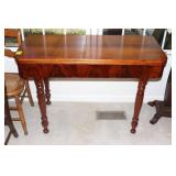 MAHOGANY FLIP TOP GAME TABLE