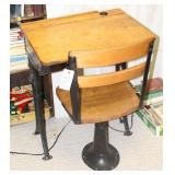 CHILDS SCHOOL DESK & CHAIR