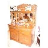 OAK SIDEBOARD MIRRORED W/ CARVED