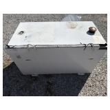 PORTABLE FUEL TANK WITH E