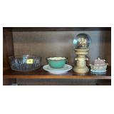 GROUPING OF CERAMIC PLATE, BOWL, CRYSTAL BOWL,