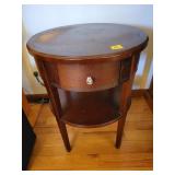 1 DRAWER MAHOGANY 20" ROUND END TABLE