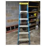 WERNER 6ft FIBERGLASS STEP LADDER