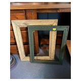 2 ANTIQUE PICTURE FRAMES