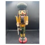 15" FISHERMAN NUTCRACKER