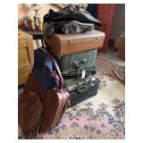 10 PC ASSORTED VINTAGE LUGGAGE