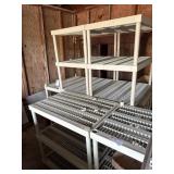 5 PLASTIC SHELVES