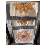 HAND MADE FLOWER SUMMER QUILT 60"x78"