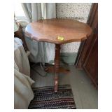 3 LEGGED PINE CANDLE STAND 21"x17"x29"