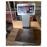 DIGITAL SCALE