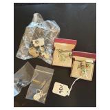 SELECTION OF CHRISTMAS JEWELRY