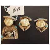 VINTAGE ASIAN CLIP ON EARRINGS