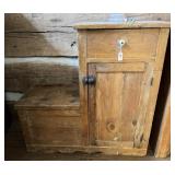 PRIMITIVE 1 DRAWER, 1 DOOR CABINET TOP