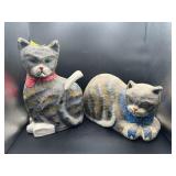 3 CAT STATUES