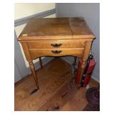 SINGER CABINET SEWING MACHINE