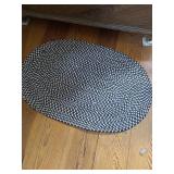 2ft x 3ft WOVEN RUG
